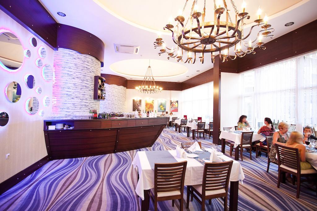 Nova Park Hotel シダ エクステリア 写真