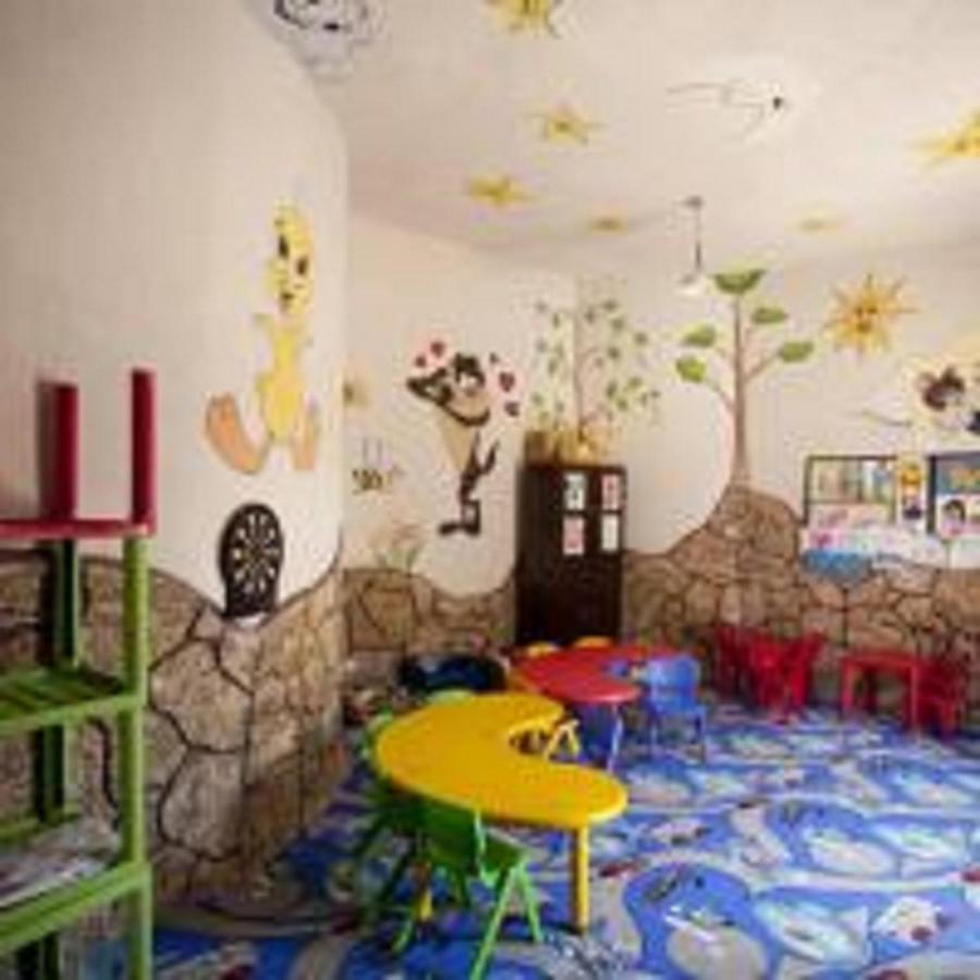 Nova Park Hotel シダ エクステリア 写真